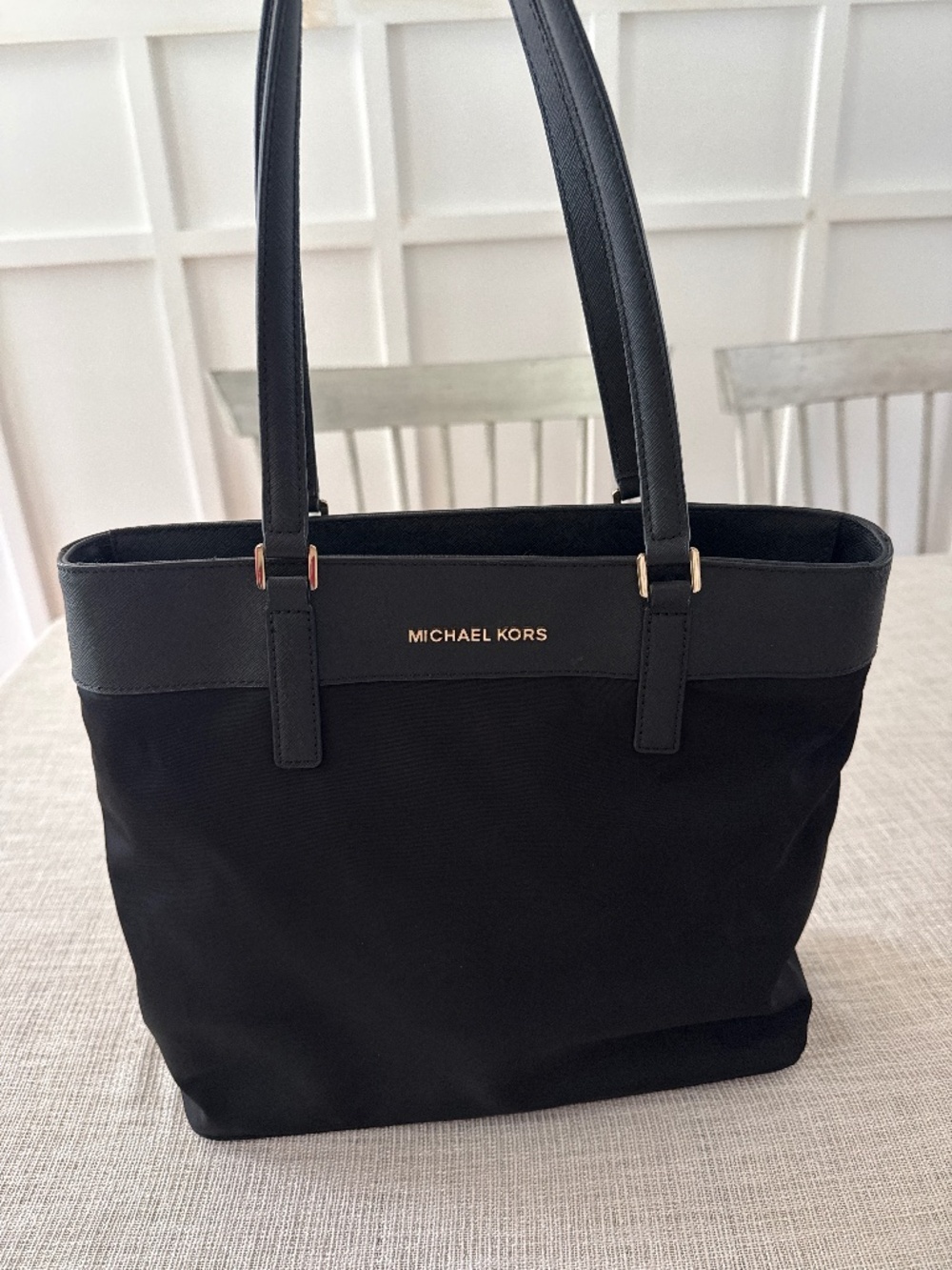 Black Michael Kors bag